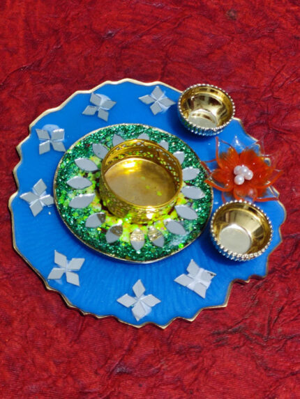 Crystal Coated Resin T-Light Holder